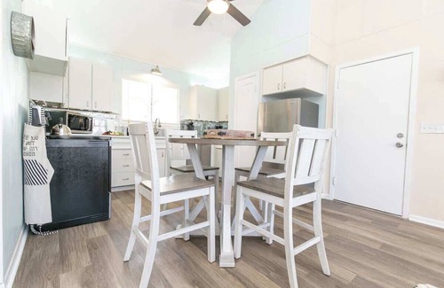 Canyon Lake House | 1 Blk to Lake/Firepit/Games/Hill Country Views!