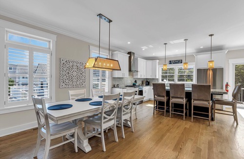 Ortley Beach House | 1 Block 2 Beach, Steps to Town, Linens/towels incl