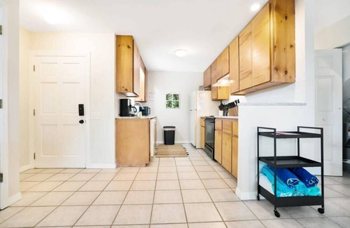 Coquina Gables Apartment | 1 Block to Beach & A Street Boho/Tropical Apt