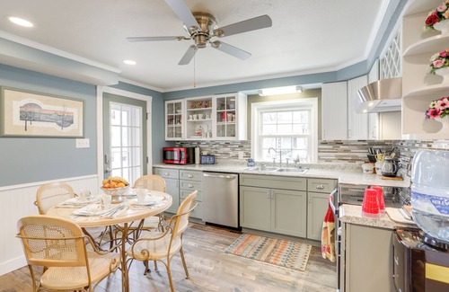 Port Clinton Cottage | 1 Block to Beach: Home w/Hot Tub in Port Clinton!