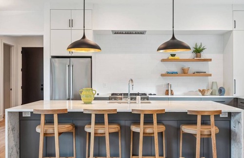 Isle of Palms House | 1 block to Beach, Private Pool, Pickleball, LSV Golf Cart