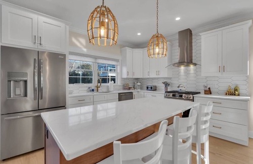Ortley Beach House | 1 Block to Beach with Linens + Towels & Beach Badges