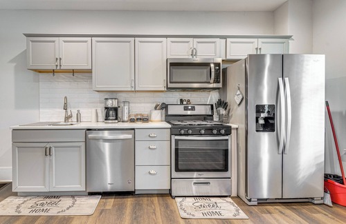 Stroudsburg House | 1 Block to Stroudsburg Main St: Chic Townhome