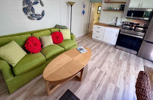 Fort Pierce Shores Apartment | 1 BR Beach Apt Pet Ok Steps to Beach & Boating Sleeps 2 Newly Renovated