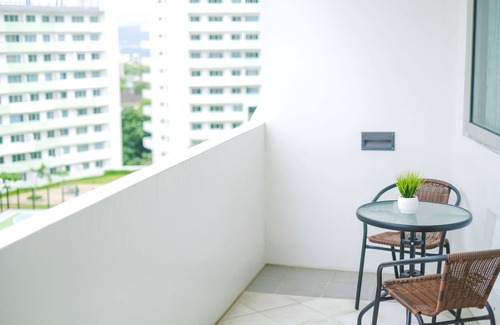 Matandang Balara Condo | 1 BR Condo Homestay in Commonwealth, QC