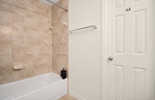 The Galleria Apartment | 1-BR Stellar Stay #6 at The Galleria