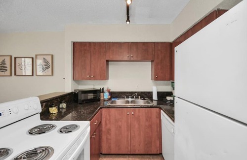 The Galleria Apartment | 1-BR Stellar Stay #6 at The Galleria