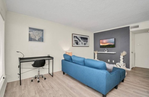 The Galleria Apartment | 1-BR Stellar Stay #7 at The Galleria
