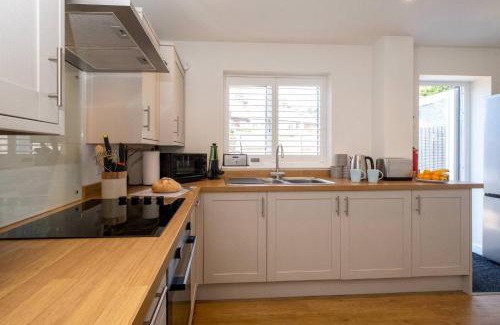 Knodishall House | 1 Buxlow Cottages