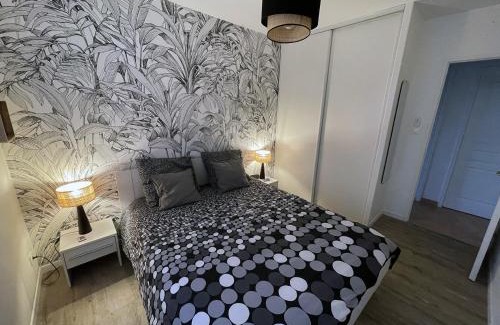 Mortagne-sur-Sevre Bed & Breakfast | 1 chambre d'hôte moderne au calme à 15mn du Puy du Fou