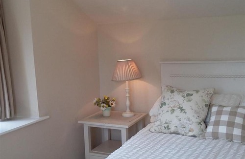 Milton House | 1 Cheriton Row