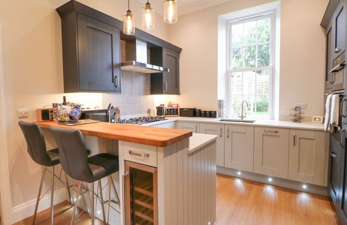 Barnard Castle Cottage | 1 CLAIRE HOUSE WAY, pet friendly, with a garden in Barnard Castle