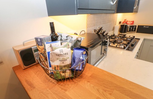 Barnard Castle Cottage | 1 CLAIRE HOUSE WAY, pet friendly, with a garden in Barnard Castle