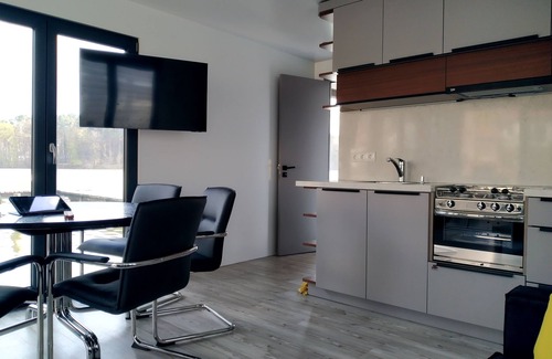 Rheinsberg Boat Rental | 1-Class comfort houseboat "Kairos" in the most beautiful nature