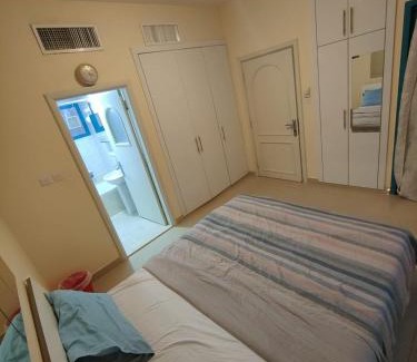Abu Dhabi City Center House | 1 Couples must present marriage certificate upon check-in