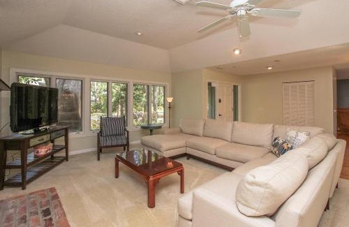 Heritage Woods House | 1 Deer Run Lane