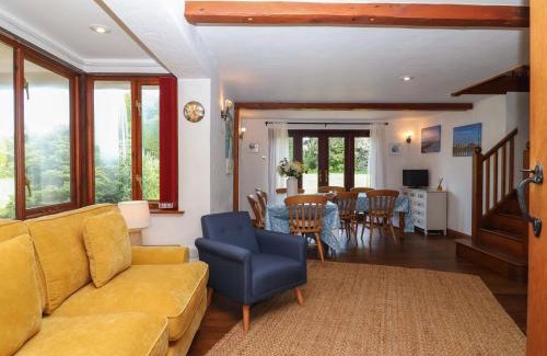 Ebford House | 1 Eastdon Cottages