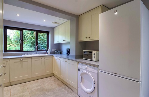 Ebford Cottage | 1 EASTDON COTTAGES, pet friendly, with open fire in Dawlish Warren