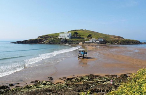 Burgh Island House | 1 Easton Barn, Nr Kingsbridge