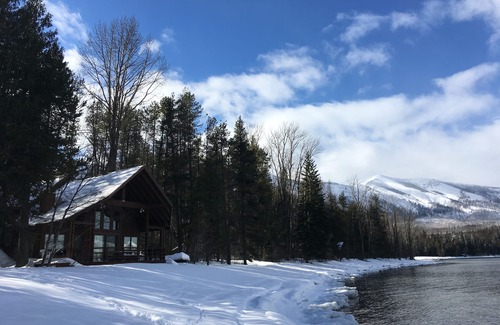 Agpar Cabin | #1 Glacier Park Cabin On Lake McDonald Unsurpassed Views, Unforgettable!
