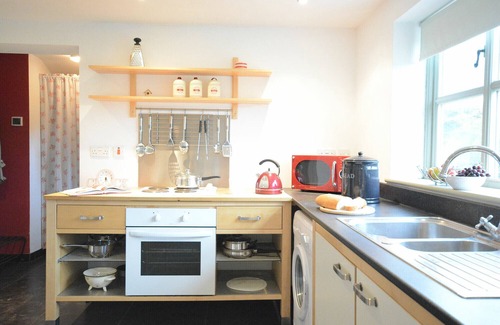 Westleton Cottage | 1 GRANGE COTTAGES, WESTLETON, pet friendly in Westleton