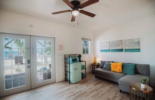 Great Guana Cay Hotel | #1 - Guana Beach Inn @sunset beach, Guana Cay