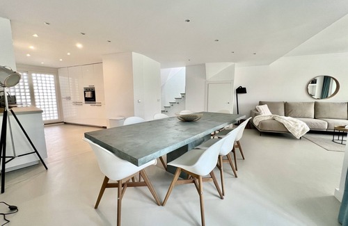 New Golden Mile Ski Chalet | 1 - House near the sea in Costalita