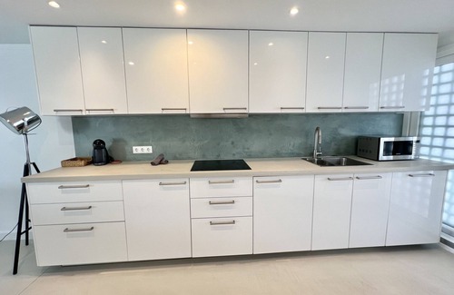 New Golden Mile Ski Chalet | 1 - House near the sea in Costalita