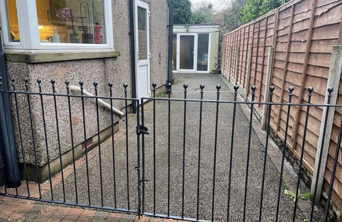Slyne House | 1 Lathom Avenue
