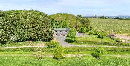 Eaton Mascott House | 1 Little Broomcroft