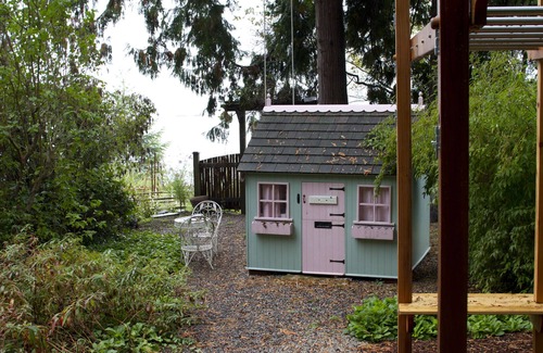 West Vancouver House | #1 Location for Movie Stars/Shows-Now Open to All
