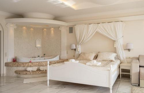 Brasa Apartment | #1 Luxury Jacuzzi Penthouse In Quiet Centre Riga