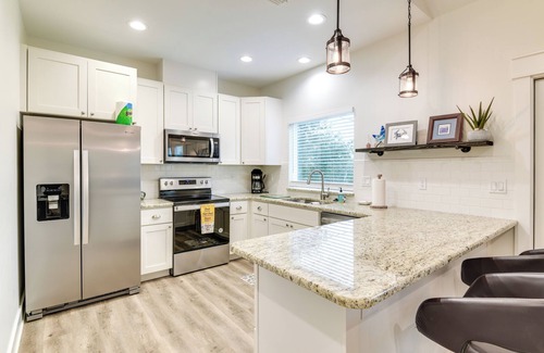 Rockport House | 1 Mi to Beach: Retreat w/Large Yard in Rockport