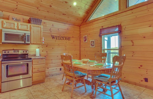 Van Buren Cabin | 1 Mi to Current River: Sunset-View Van Buren Cabin