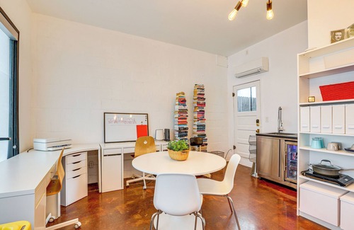 Downtown Sacramento Apartment | 1 Mi to Downtown: Walkable Studio in Sacramento