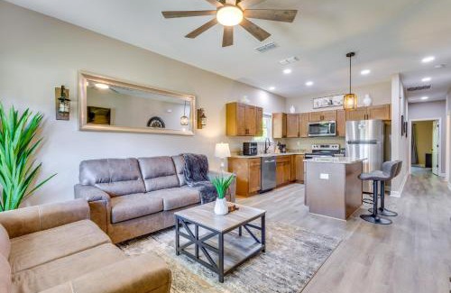 Tallahassee Apartment | 1 Mi to Florida State University Tallahassee Gem