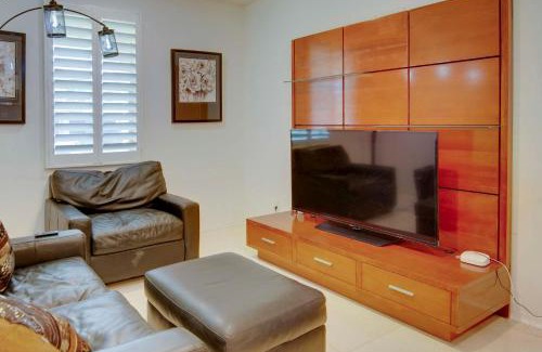 Sun City Apartment | 1 Mi to Heritage Lake Park Duplex with Patio!
