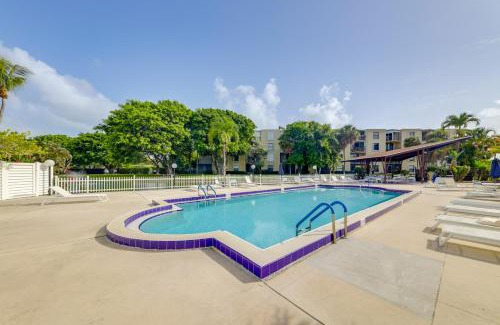 Island Estates Apartment | 1 Mi to Lantana Beach Canal-View Condo with Pool