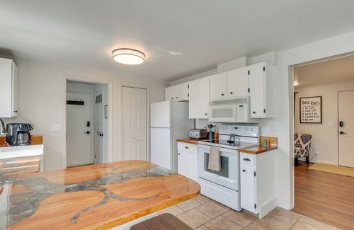 Vernal House | 1 Mi to Main Street Vernal: Updated Home w/Yard!