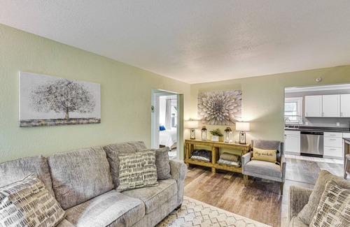 South Bend House | < 1 Mi to Notre Dame: Family-Friendly Home!