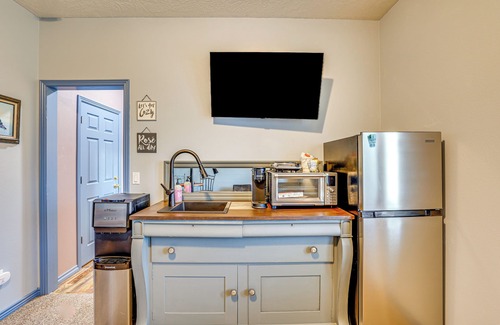Meridian Apartment | 1 Mi to Old Town: ‘CB’s Hidden Haven’ w/Farm