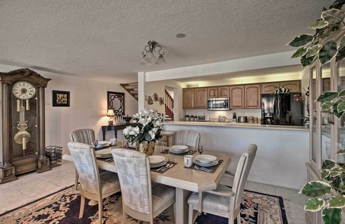 Hunt Club House | 1 Mi to PGA Golf: Retreat w/Pool in Palm Beach