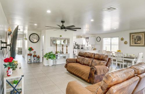 Bakersfield House | 1 Mi to Rabobank Arena Home with Gazebo!