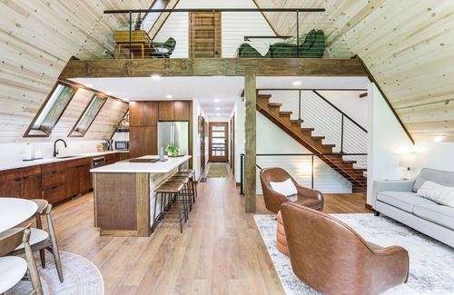 Alpine Lake House | 1 Mi to Resort Beach: Alpine Lake A-Frame!