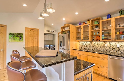 Breckenridge Heights House | 1 Mi to Ski: Breckenridge Home w/View & Hot Tub