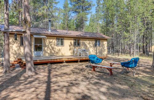 La Pine House | 1 Mi to State Park Peaceful La Pine Cabin with Deck