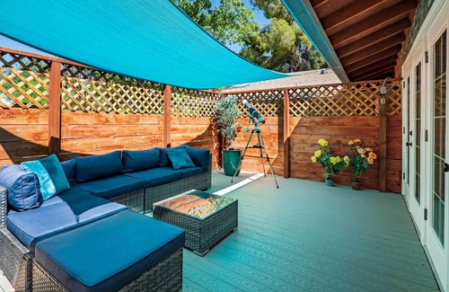 West Sedona Cottage | 1 Mi to Trails: Pet-friendly Home in West Sedona!