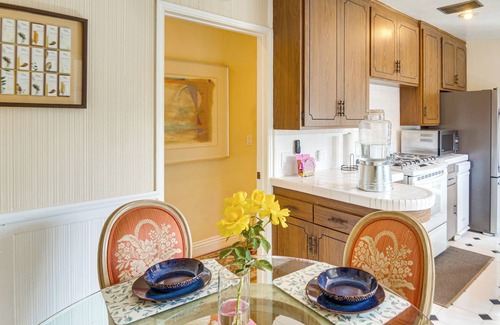 Studio City House | < 1 Mi to Universal Studios: LA Area Getaway