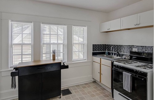 Westerwood House | 1 Mile From Downtown and Amazing Restaurants