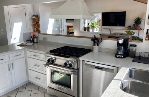 Sawyer House | 1 mile to beach! Bright, Private Designer Beach Cottage Close To Warren Dunes